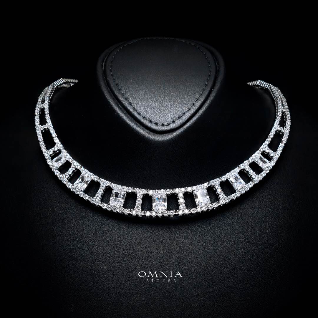 Omnia Alessandra White Necklace in 925 Silver with Emerald-Cut High-Quality Simulated Diamonds - OMNIASTORES KSA