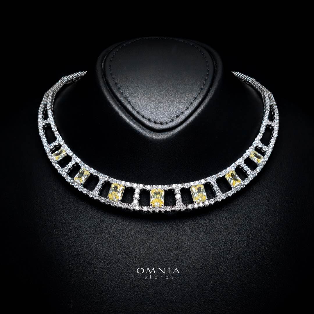 Omnia Alessandra Yellow Necklace in 925 Silver with Emerald-Cut High-Quality Simulated Diamonds - OMNIASTORES KSA