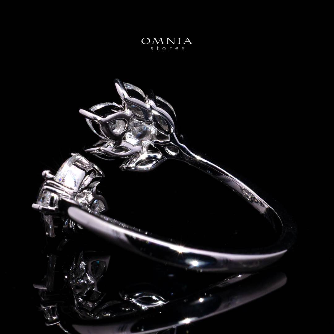 Lorraine White Leaf-Inspired Ring in 925 Silver with Premium Simulated Diamonds - OMNIASTORES KSA