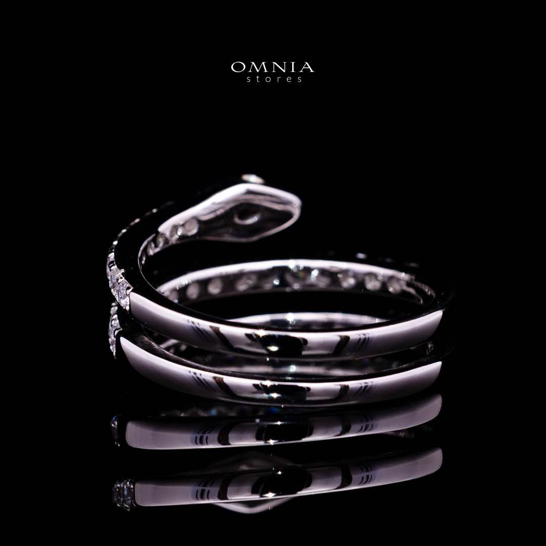 Omnia Sidra White Ring With High Quality Simulated Diamonds In 925 Silver - OMNIASTORES KSA