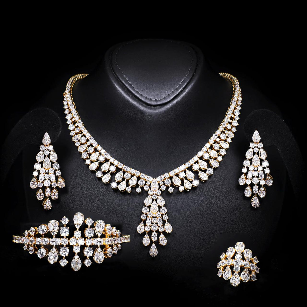 Omnia Minerva Gold Luxury Bridal Full Set Accessories in High Quality Zircon Stone in Rhodium Plated