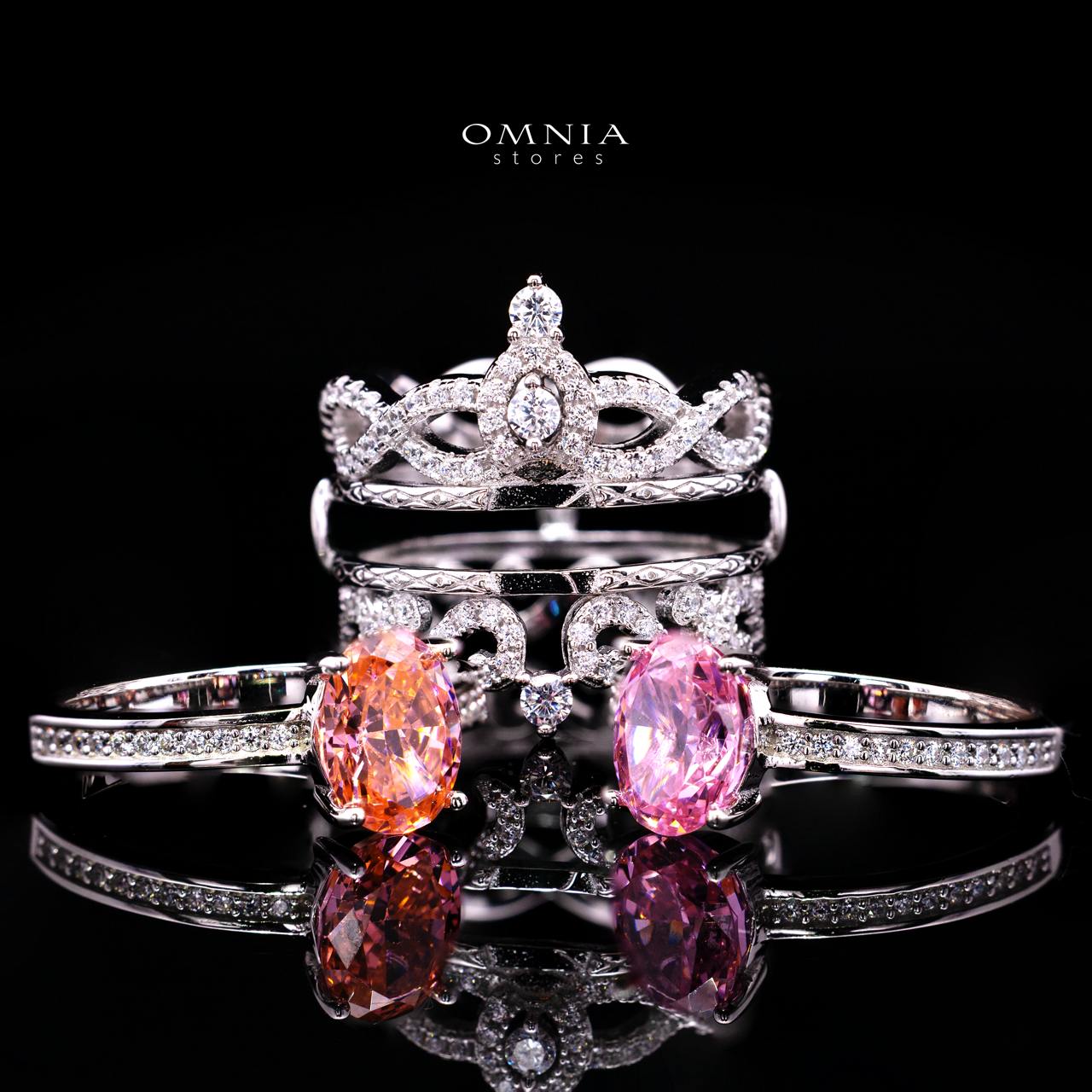 Carlyn Royal Crown Interchangeable Ring Set with Certified Premium Simulated Diamonds in 925 Sterling Silver - OMNIASTORES KSA