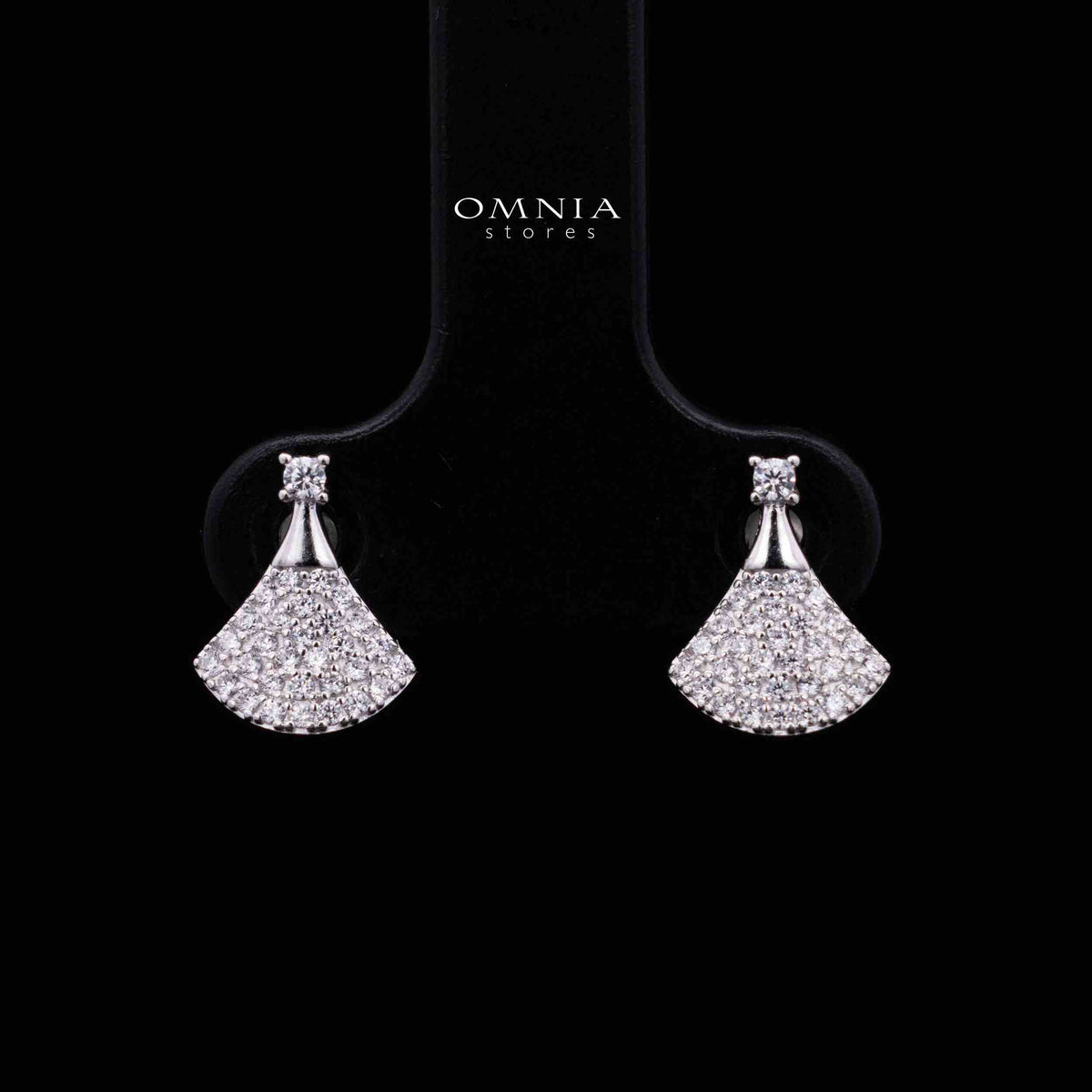 Shidha White Fan Design Silver Necklace and Earrings Set in 925 Silver with High-Quality Premium Simulated Diamonds - OMNIASTORES KSA