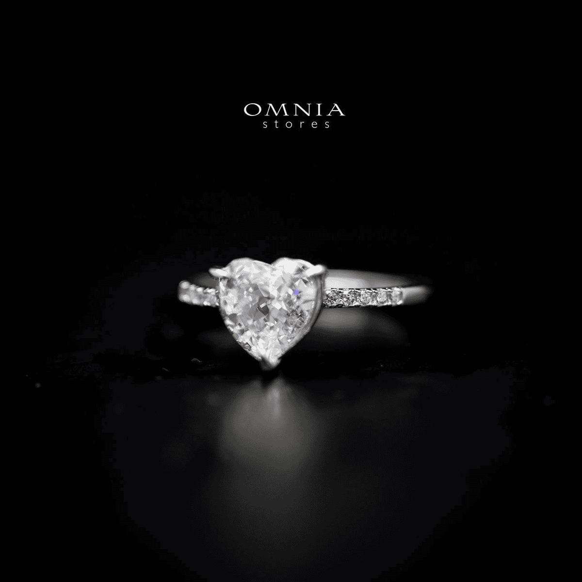 Omnia Heart Ring in 92.5 Silver with High Quality Iced Cut Stone - OMNIASTORES UAE