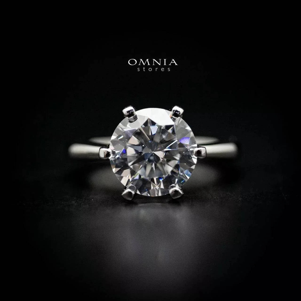 Omnia Lama Ring 92.5 Silver in High Quality Simulated Diamonds - OMNIASTORES UAE