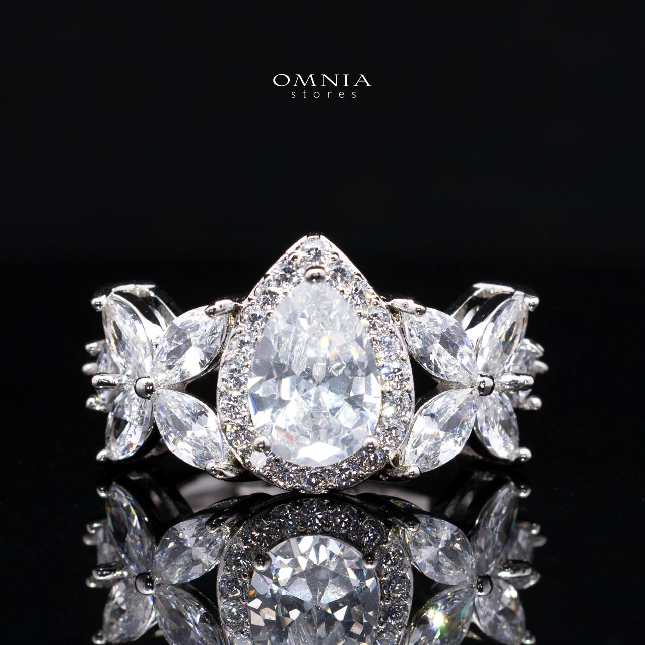 Azelia White Luxury Bridal Full Set with High-Quality Simulated Diamonds and Rhodium Plating