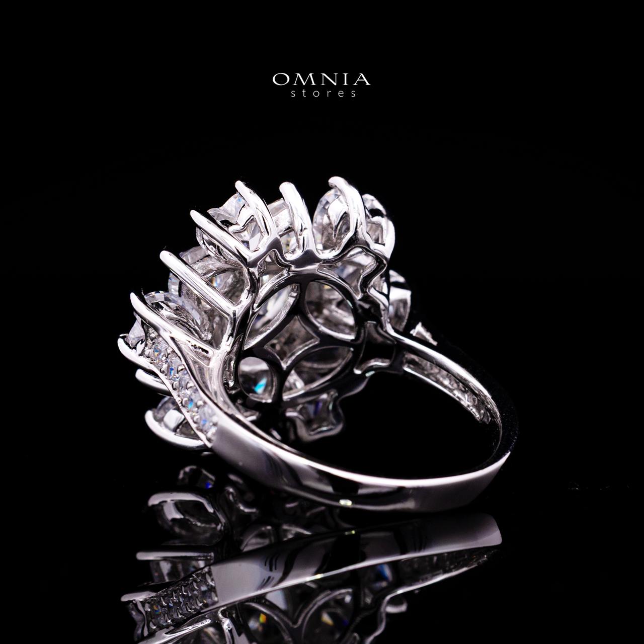 Sheryn Ring with Certificate | High-Quality Premium Simulated Diamonds in 925 Sterling Silver - OMNIASTORES KSA