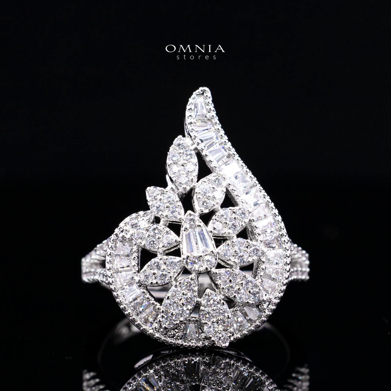 Mahsira White Luxury Bridal Full Set with High-Quality Simulated Diamonds and Rhodium Plating