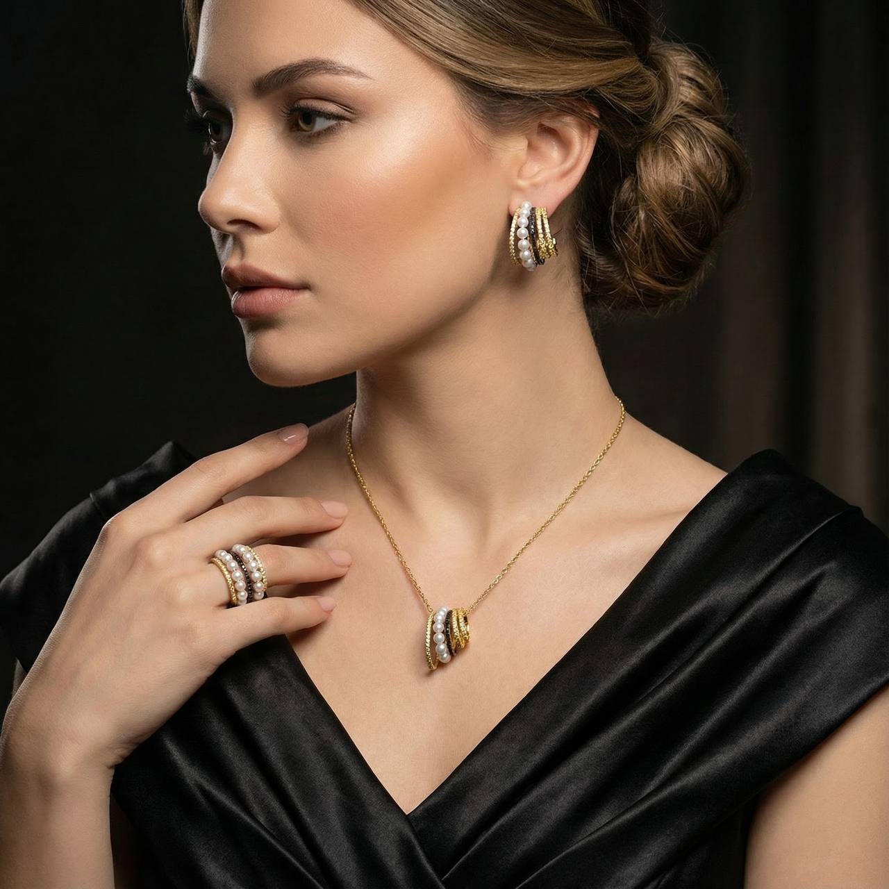 Omnia Inaya Golden Fresh Real Water Pearl Earrings In 925 Silver High Quality Simulated Diamonds - OMNIASTORES KSA