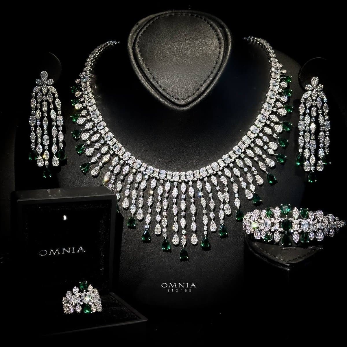 Omnia Rubin Green Bridal Full Set in High Quality Zircon Stone Rhodium Plated - OMNIASTORES UAE