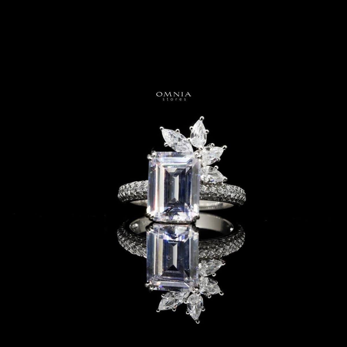 Omnia Chams White Ring 92.5 Silver High Quality Simulated diamonds - OMNIASTORES UAE