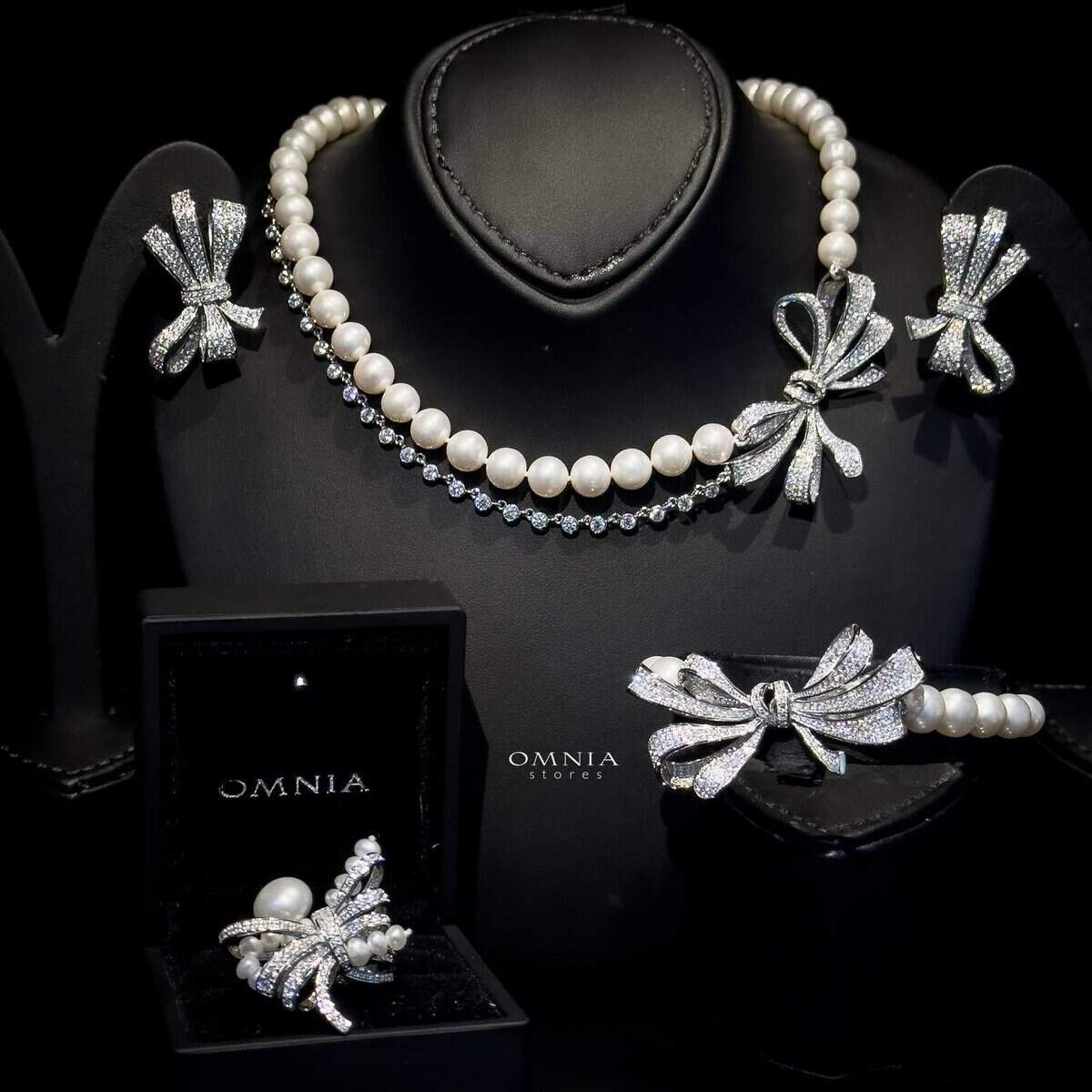 Omnia Murphy Fresh Real Water Pearl Full Set in 925 Silver Accessories High Quality Simulated Diamonds - OMNIASTORES UAE