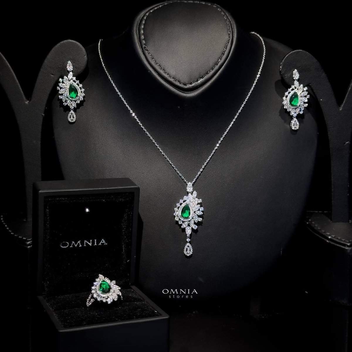Omnia Sandra Green Set in High Quality Zircon Stone Rhodium Plated - OMNIASTORES UAE
