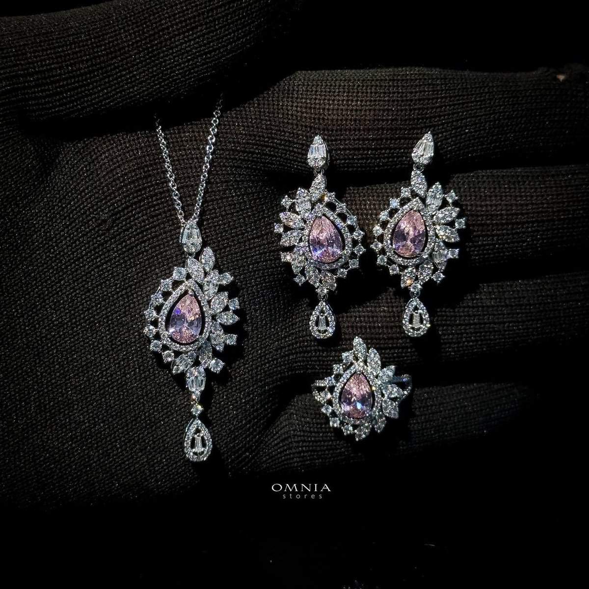 Omnia Sandra Pink Set Accessories in High Quality Zircon Stone Rhodium Plated - OMNIASTORES UAE