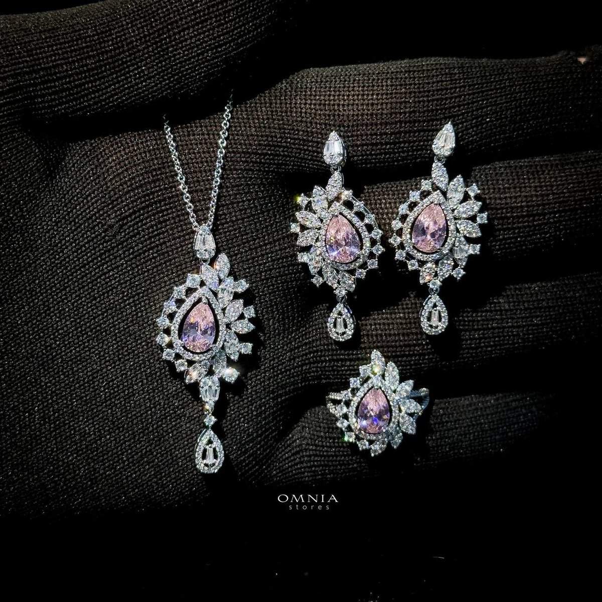 Omnia Sandra Pink Set Accessories in High Quality Zircon Stone Rhodium Plated - OMNIASTORES UAE