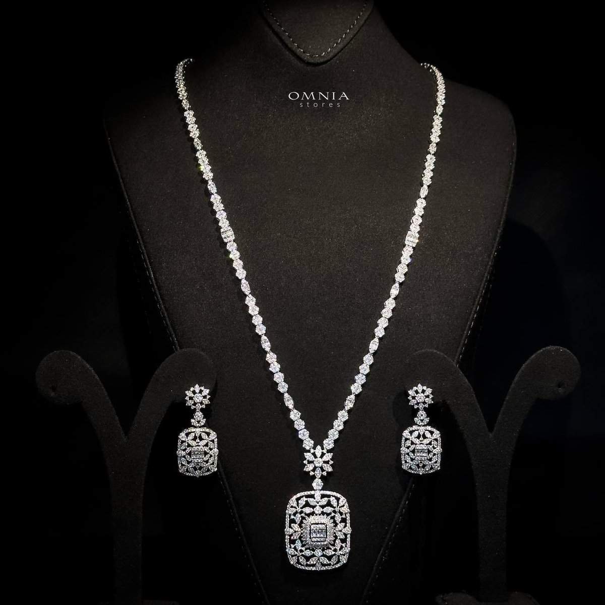 Omnia Najila Bridal Long Chain Full Set High Quality Zircon Stone In Rhodium Plated - OMNIASTORES UAE