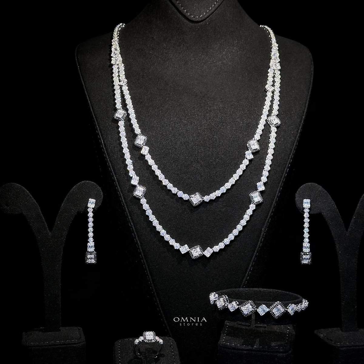 Omnia Thekra Bridal Black & White Long chain Set Accessories High Quality Zircon Stone In Rhodium Plated - OMNIASTORES UAE