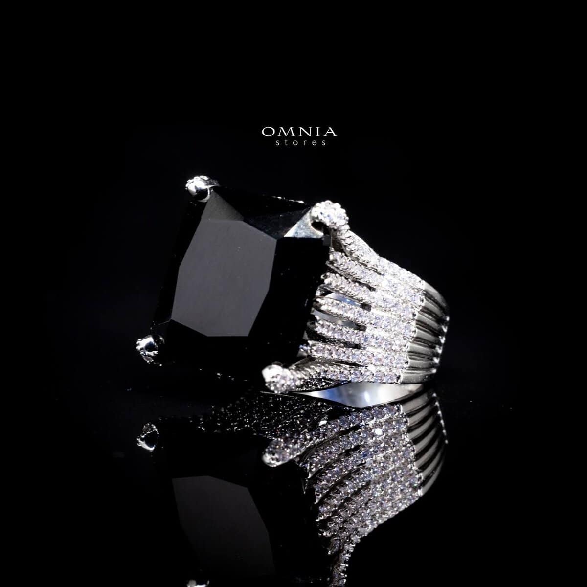 Omnia Janet Black Ring Accessories in High Quality Copper Gold Plated - OMNIASTORES UAE