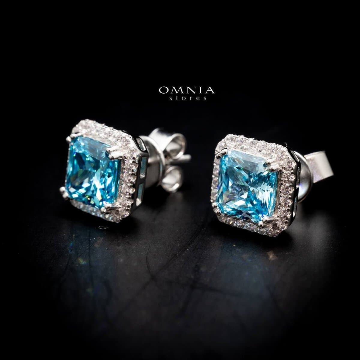 Omnia Adara Earring Sky Blue 925 Silver in High Quality Simulated diamonds - OMNIASTORES UAE
