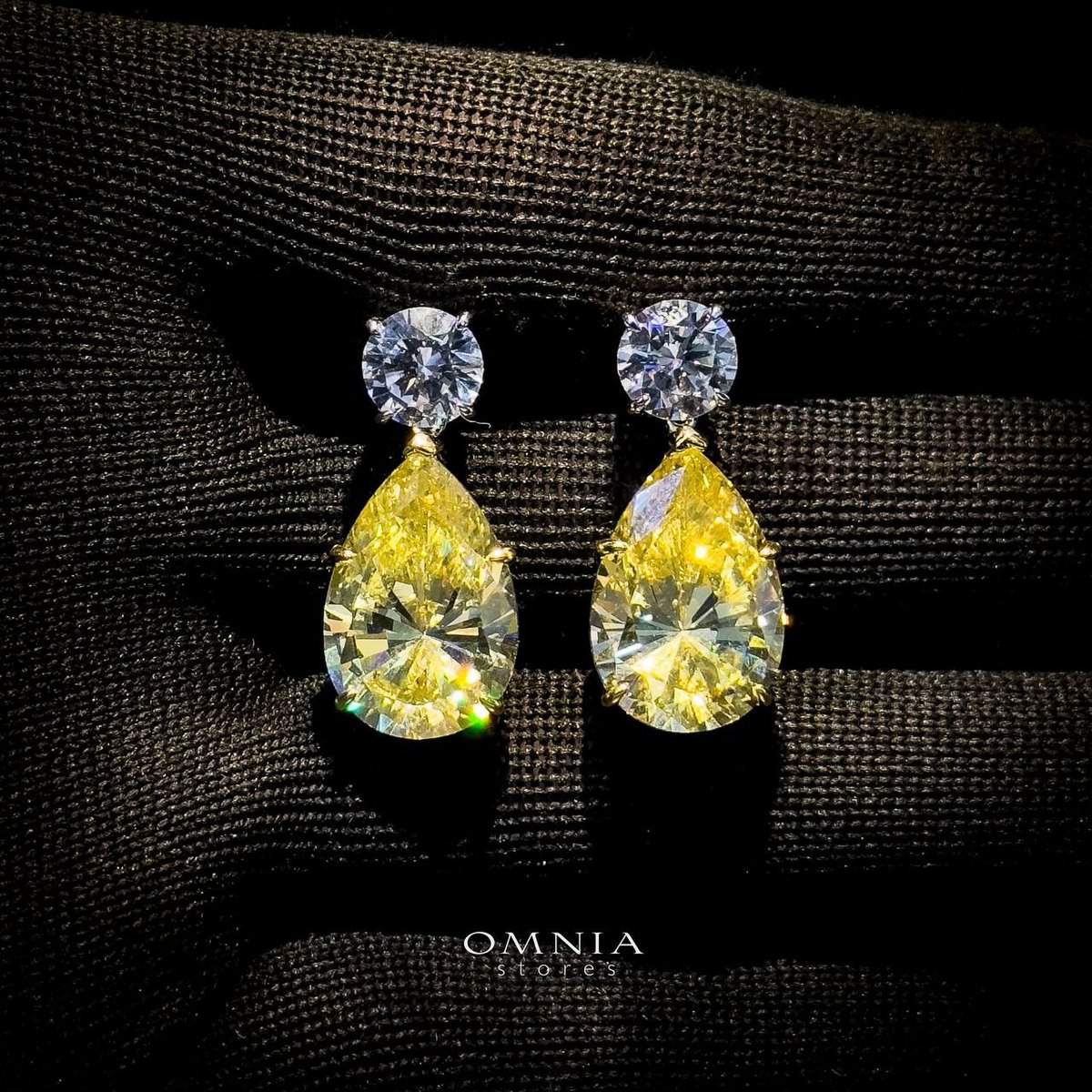 Omnia Byna Yellow Earrings 92.5 Pure Silver In High Quality Simulated diamonds - OMNIASTORES UAE