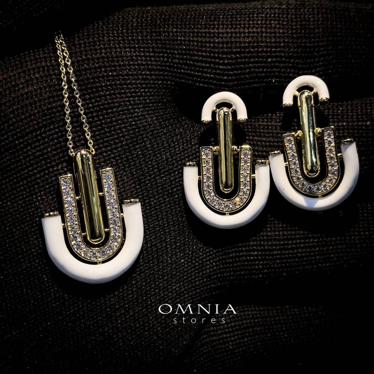 Omnia Andy White Set Accessories in High Quality Zircon Stone Rhodium Plated - OMNIASTORES UAE