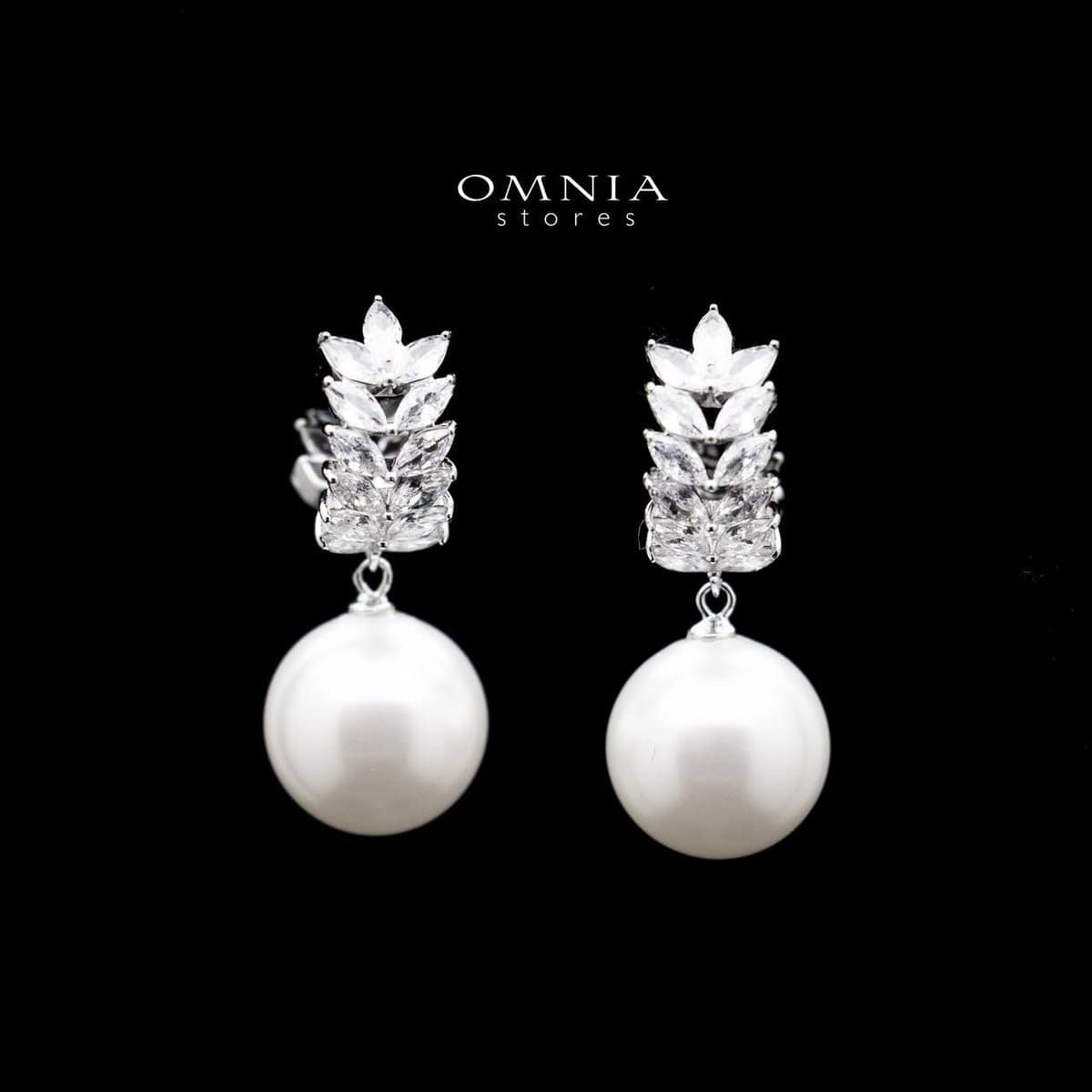 Omnia safiya Pearl Drop Earrings in 92.5 Silver With High Quality Moissanite Stone - OMNIASTORES UAE