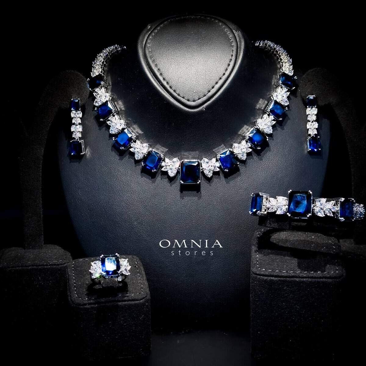 Omnia Amelia Blue Bridal Full Set in High Quality Simulated Diamonds - OMNIASTORES UAE
