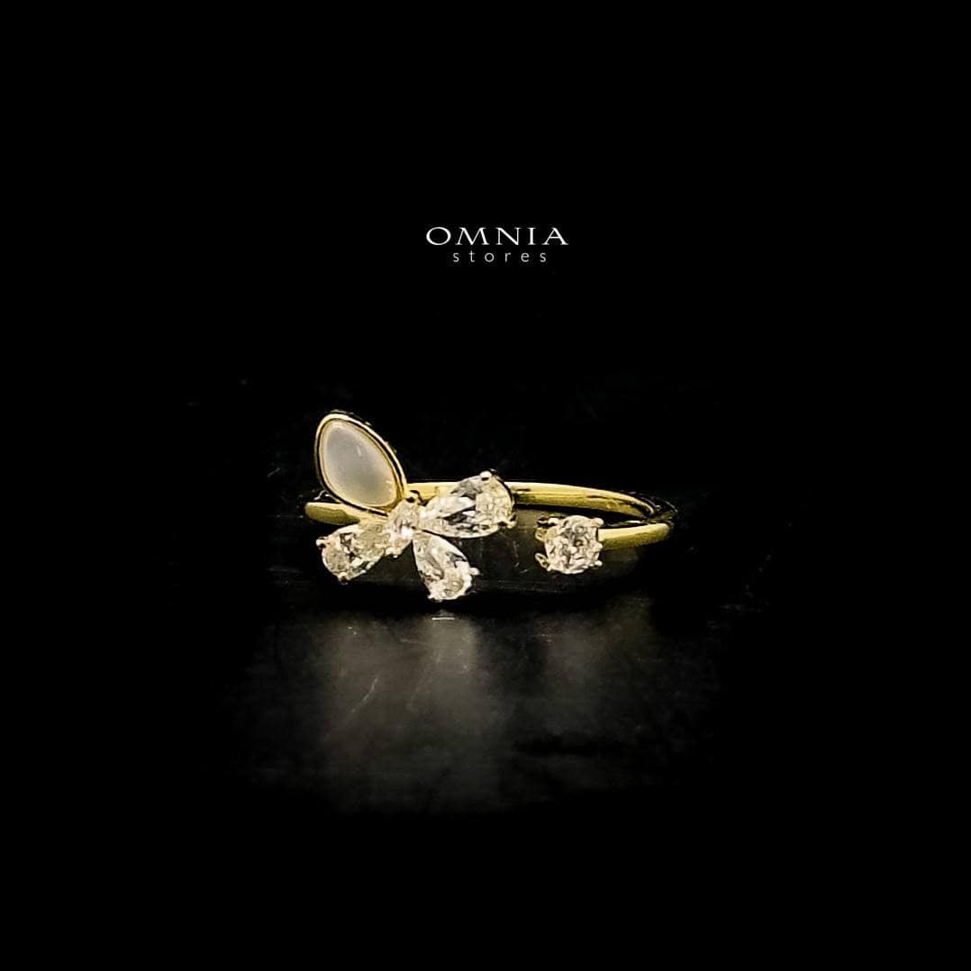 Omnia Ivy Butterfly Ring in 925 Silver with High Quality Iced Cut Stones - OMNIASTORES UAE