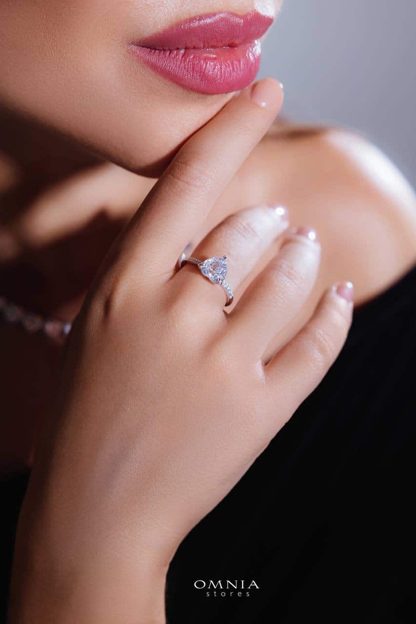 Omnia Shaden Heart-Shaped Stud Earrings in 92.5 Silver with High Quality Iced Cut Stones - OMNIASTORES UAE