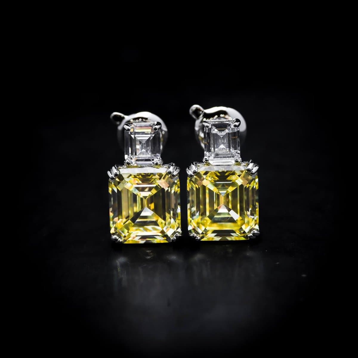 Omnia Candice Yellow Emerald Cut Clip-On Earrings in 92.5 Silver with High Quality Simulated Diamonds - OMNIASTORES UAE
