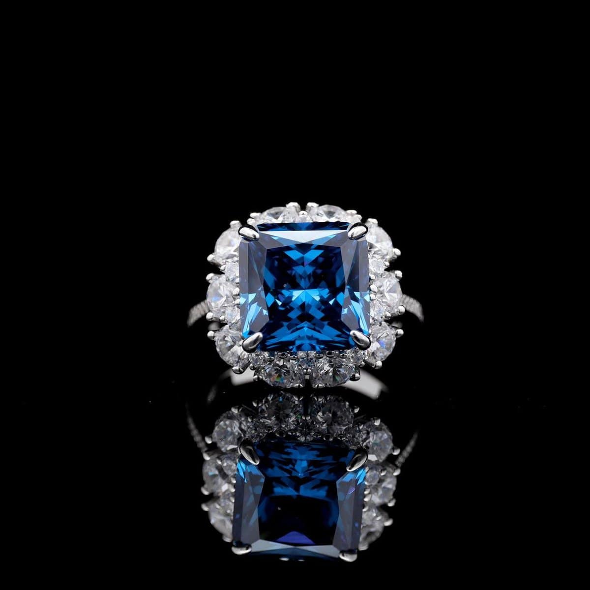 Omnia Jovie Royal Blue Princess Cut Statement Ring in 92.5 Silver with High-Quality Simulated Diamonds - OMNIASTORES UAE