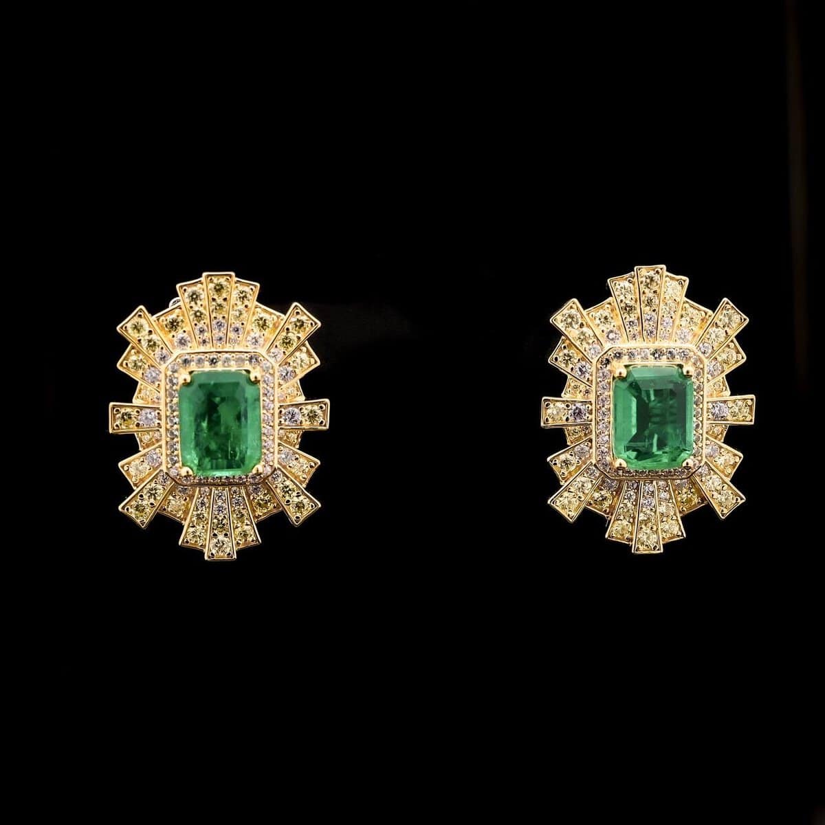 Omnia Nadine Emerald Green Emerald Cut Sunburst Earrings in 92.5 Silver with High-Quality Simulated Diamonds - OMNIASTORES UAE