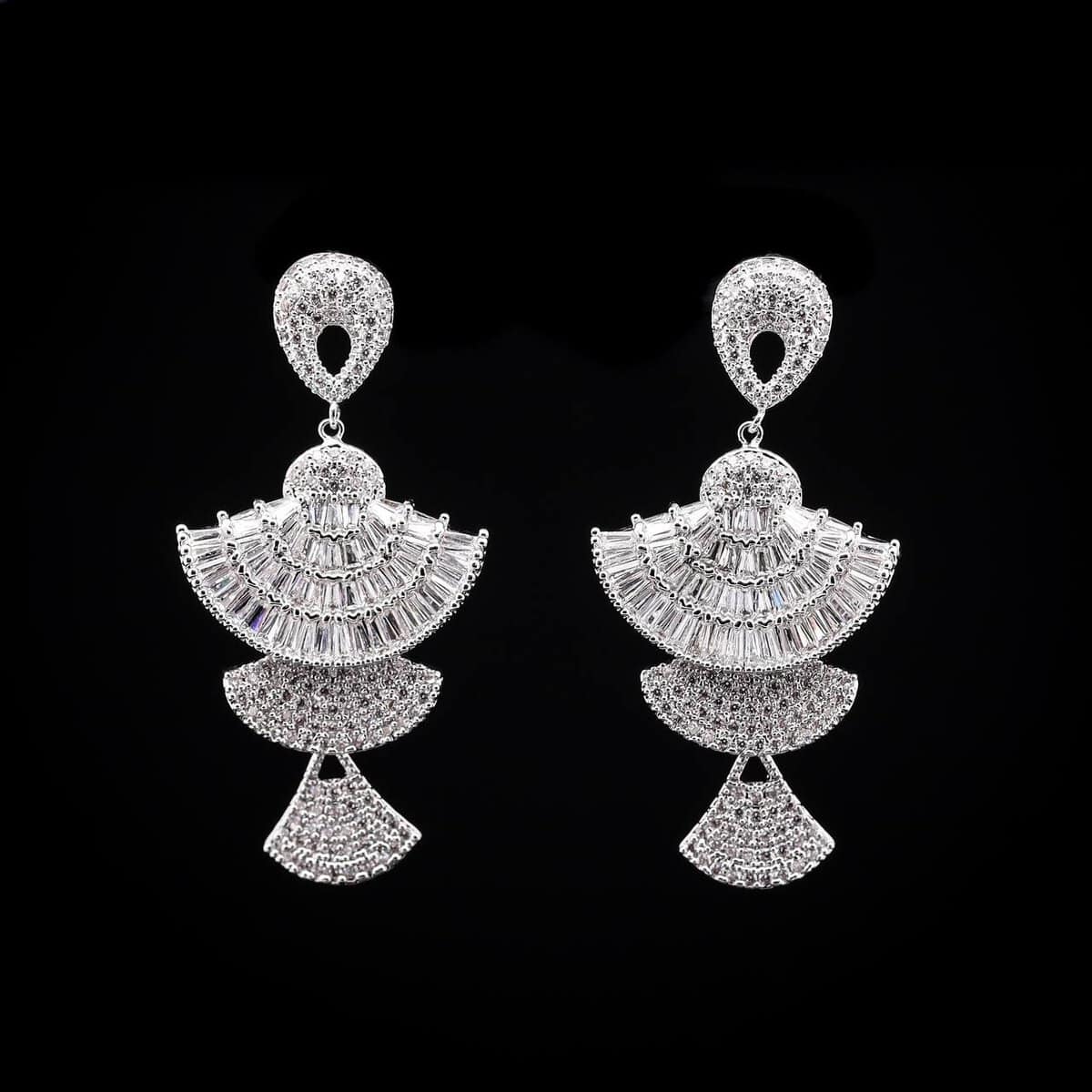 Omnia White Fan Design Drop Earrings with High-Quality Zircon Stones in Rhodium Plated - OMNIASTORES UAE