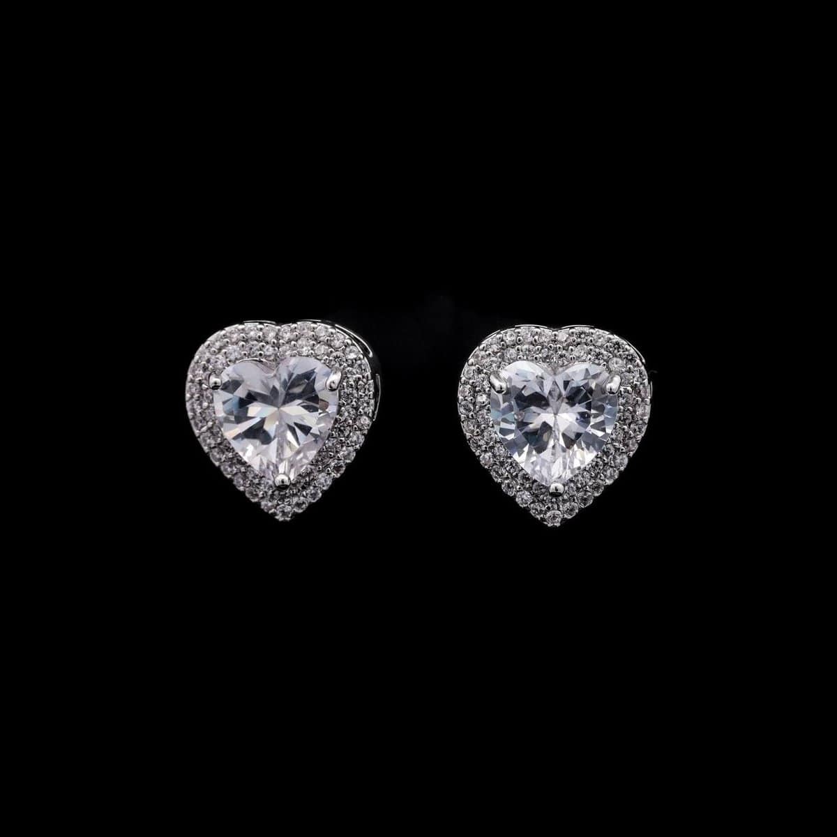 Omnia Serena White Heart-Shaped Stud Earrings with High-Quality Zircon Stones in Rhodium Plated - OMNIASTORES UAE