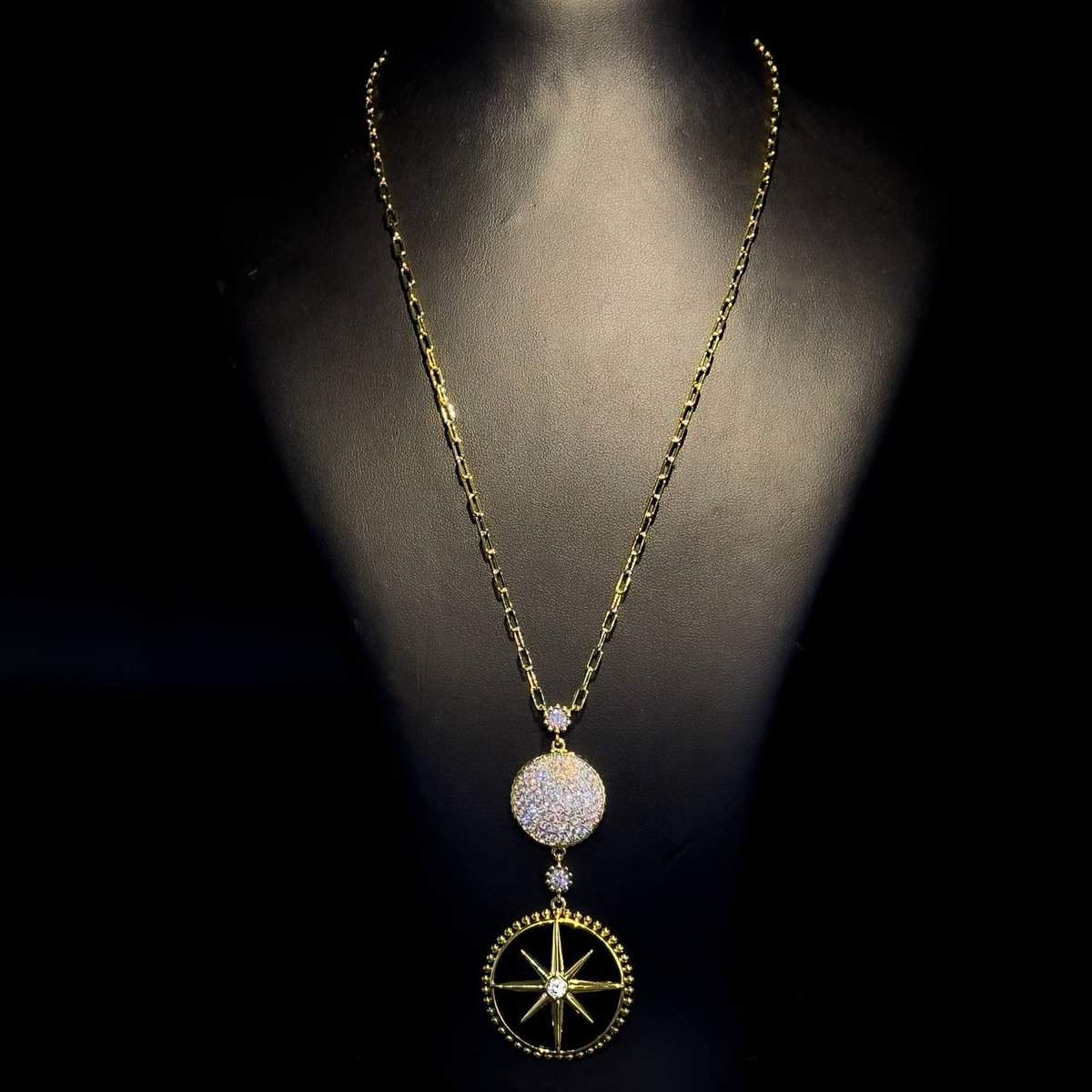 Omnia Falak Necklace in Black Agate Stone in High Quality Zircon Stone in Rhodium Plated - OMNIASTORES UAE
