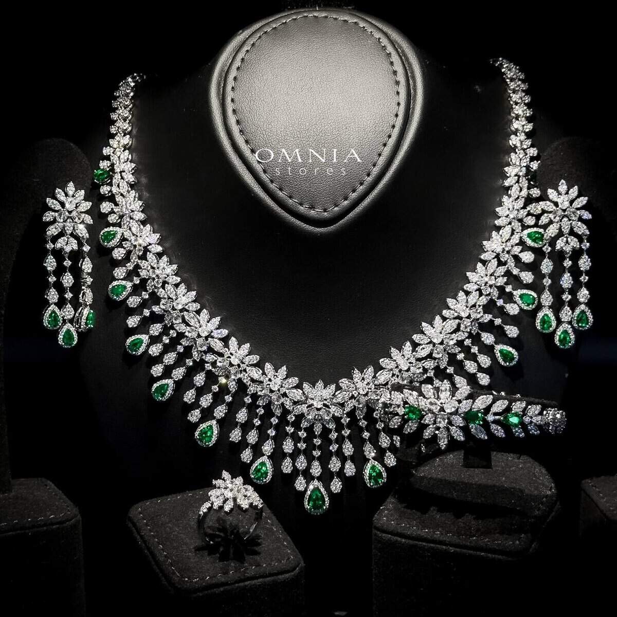 Omnia Anoud Green Luxury Bridal Choker Full Set in High Quality Rhodium Plated Zircon Stones (16cm only available in KSA) - OMNIASTORES KSA