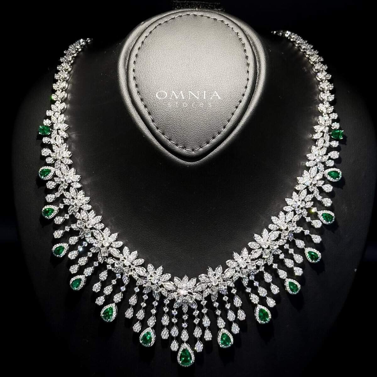 Omnia Anoud Green Luxury Bridal Choker Full Set in High Quality Rhodium Plated Zircon Stones (16cm only available in KSA) - OMNIASTORES KSA