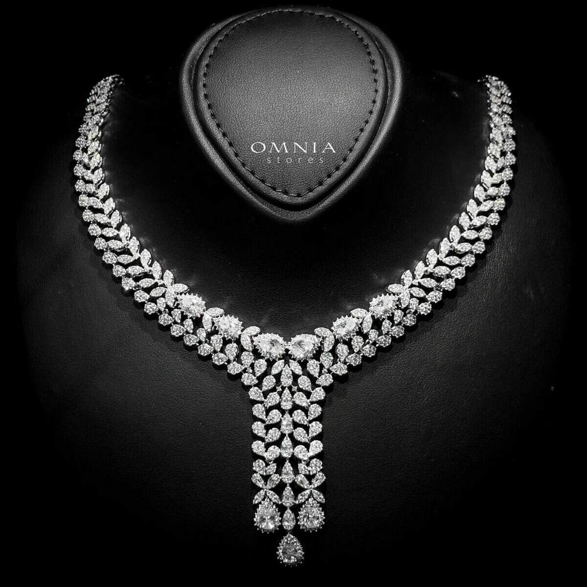 Omnia Bushra Bridal Full Set in High Quality Zircon Stone Rhodium Plated - OMNIASTORES UAE
