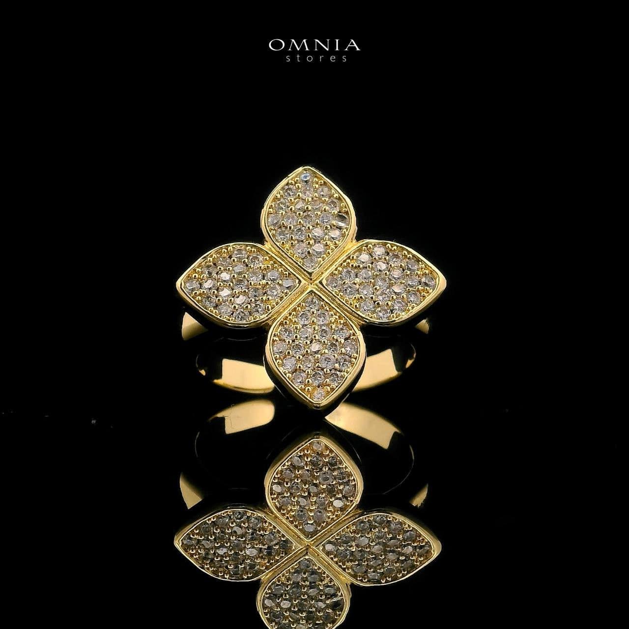Omnia Golden Clove Ring with High-Quality Simulated Diamonds Gold Plated - OMNIASTORES UAE