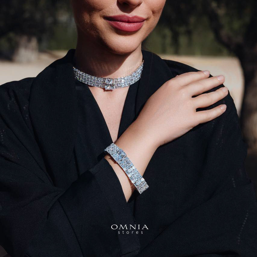 Omnia Zeina Silver Set in 925 Silver with High-Quality Simulated Diamonds