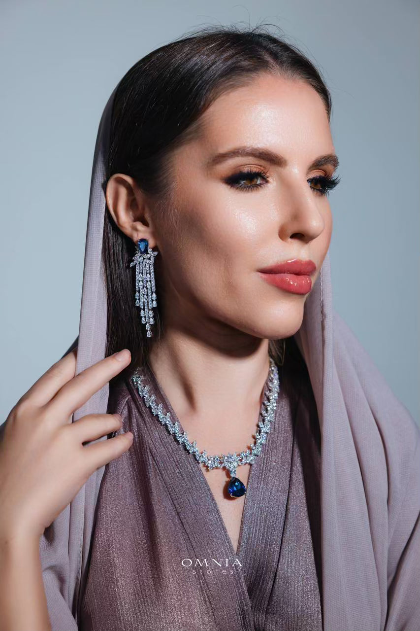 Omnia Vanya Blue Necklace & Earrings Set in 925 Silver with Pear-Cut High-Quality Simulated Diamonds - OMNIASTORES UAE