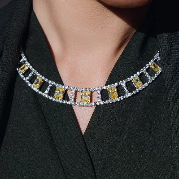 Omnia Alessandra Yellow Necklace in 925 Silver with Emerald-Cut High-Quality Simulated Diamonds - OMNIASTORES UAE