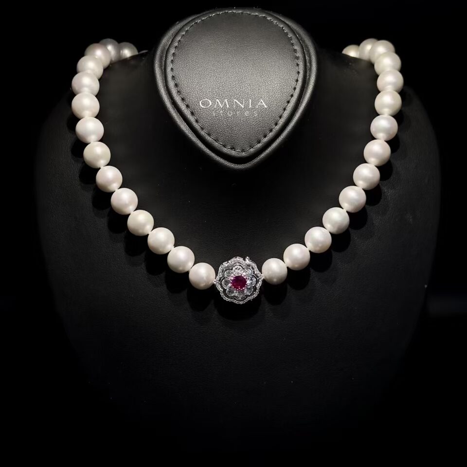 Omnia Ameenah Fresh Real Water Pearl Necklace and Bracelet Set in 92.5 Silver Accessories High Quality Simulated Diamonds