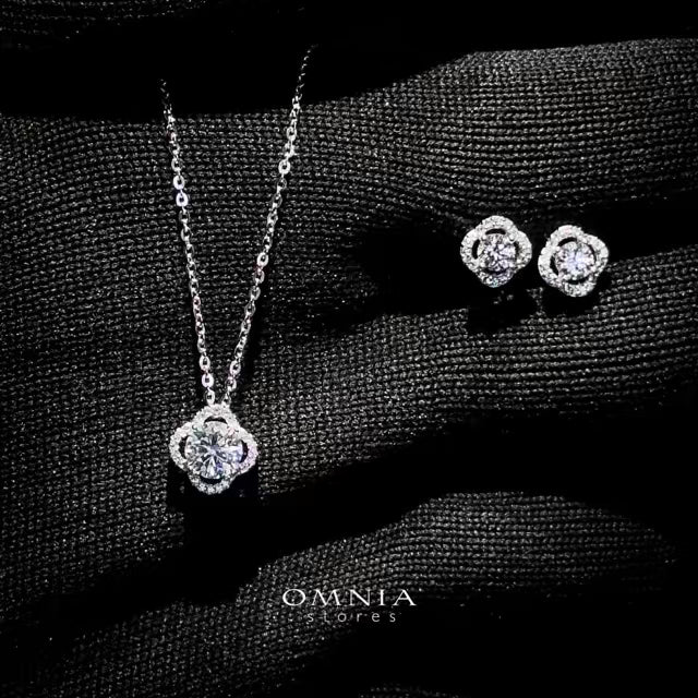 Omnia Salma White Set in 92.5 Silver with High-Quality Iced Cut Stone - OMNIASTORES UAE