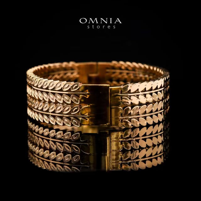 Omnia Anah Gold-Plated Copper Bangle with High-Quality Simulated Diamonds - OMNIASTORES KSA