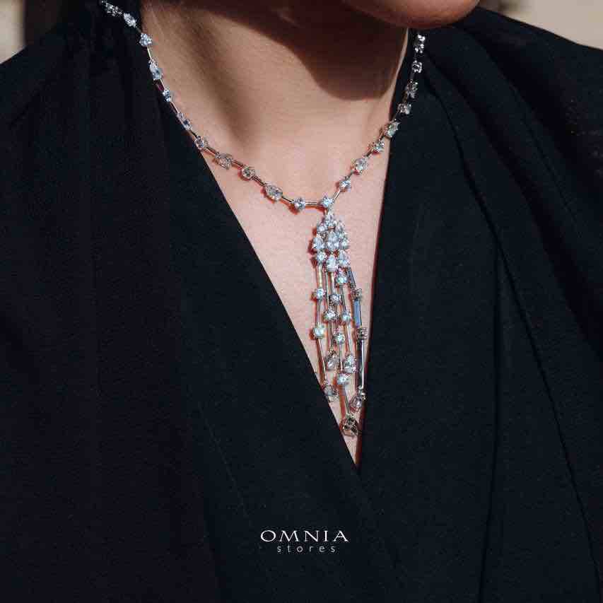 Omnia Adhara White Necklace and Earrings Set In 92.5 Silver High Quality Simulated Diamonds - OMNIASTORES KSA