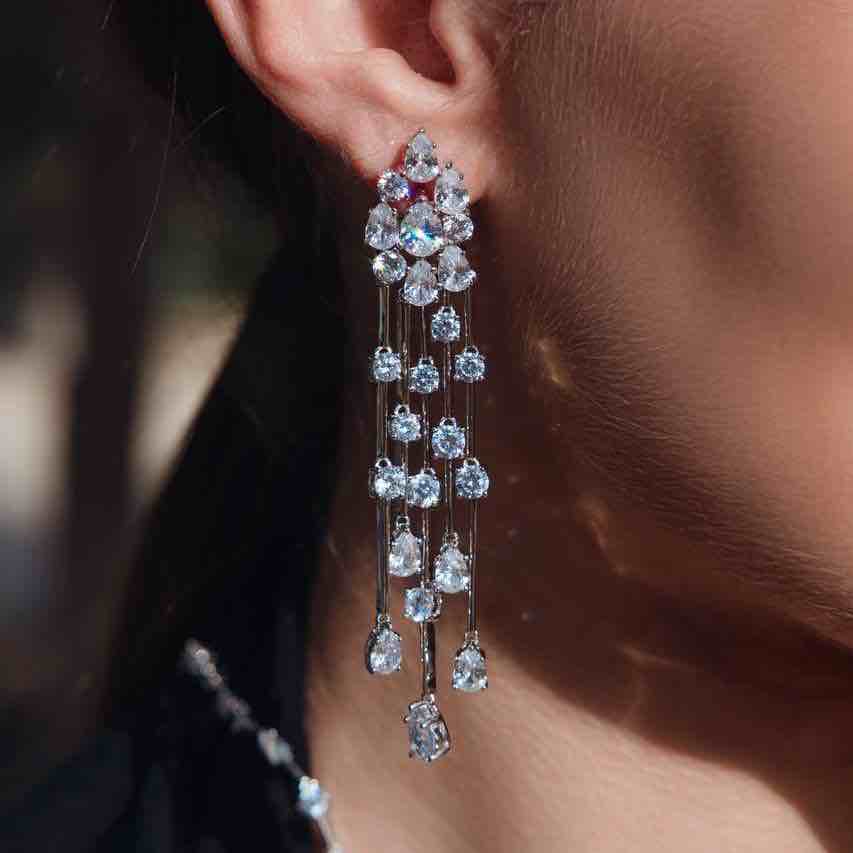 Omnia Adhara White Necklace and Earrings Set In 92.5 Silver High Quality Simulated Diamonds - OMNIASTORES KSA