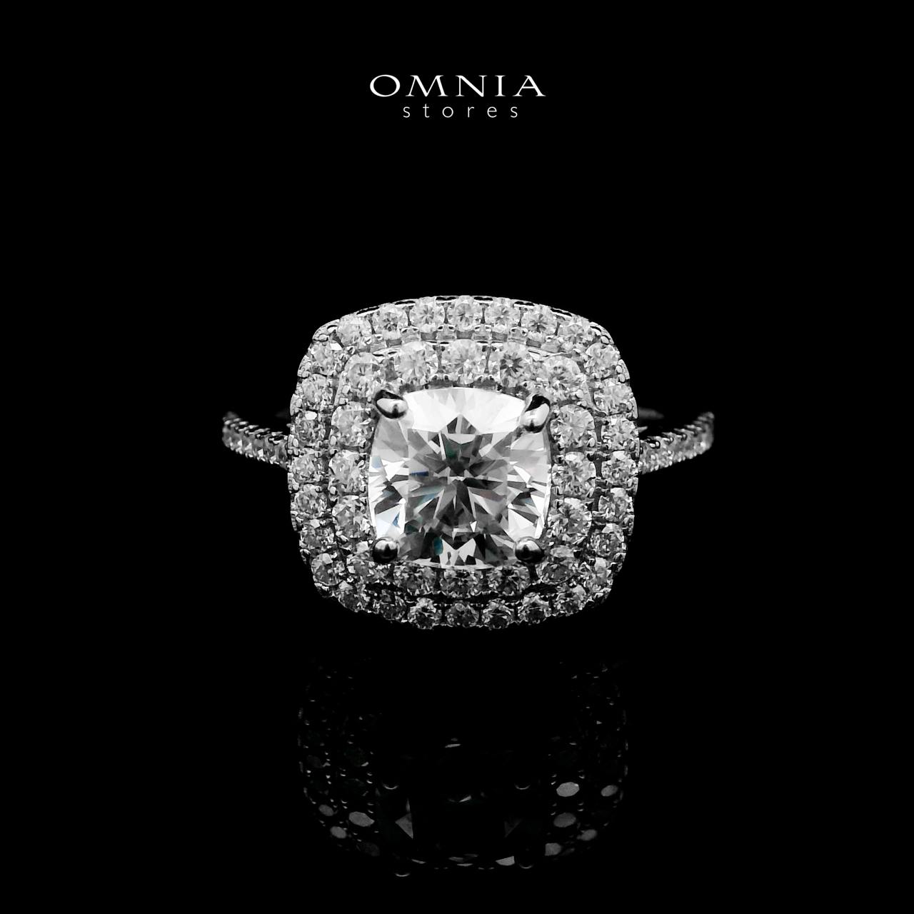 Omnia Fakhriyya White Ring 92.5 Silver Certified in High Quality Moissanite Stone