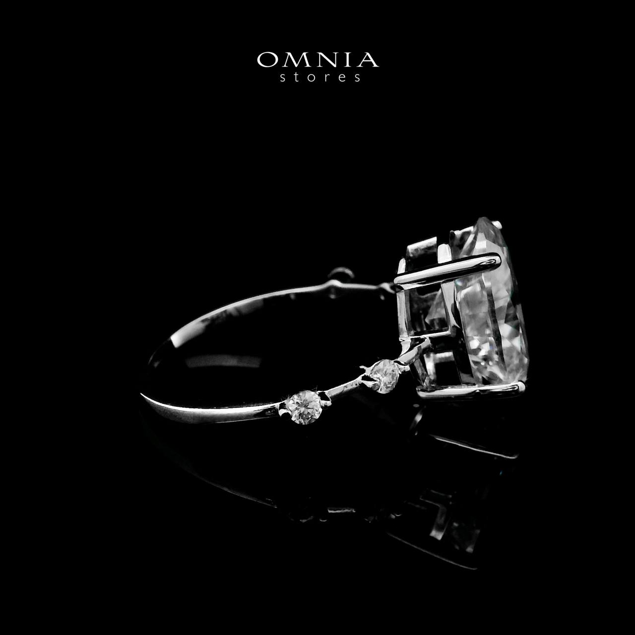 Omnia Ghina White Ring 92.5 Silver Certified in High Quality Moissanite Stone