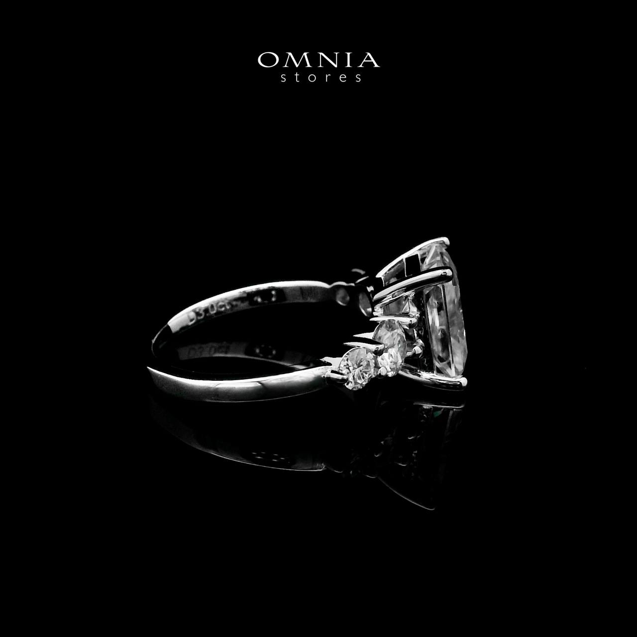 Omnia Hanifa White Ring 92.5 Silver Certified in High Quality Moissanite Stone